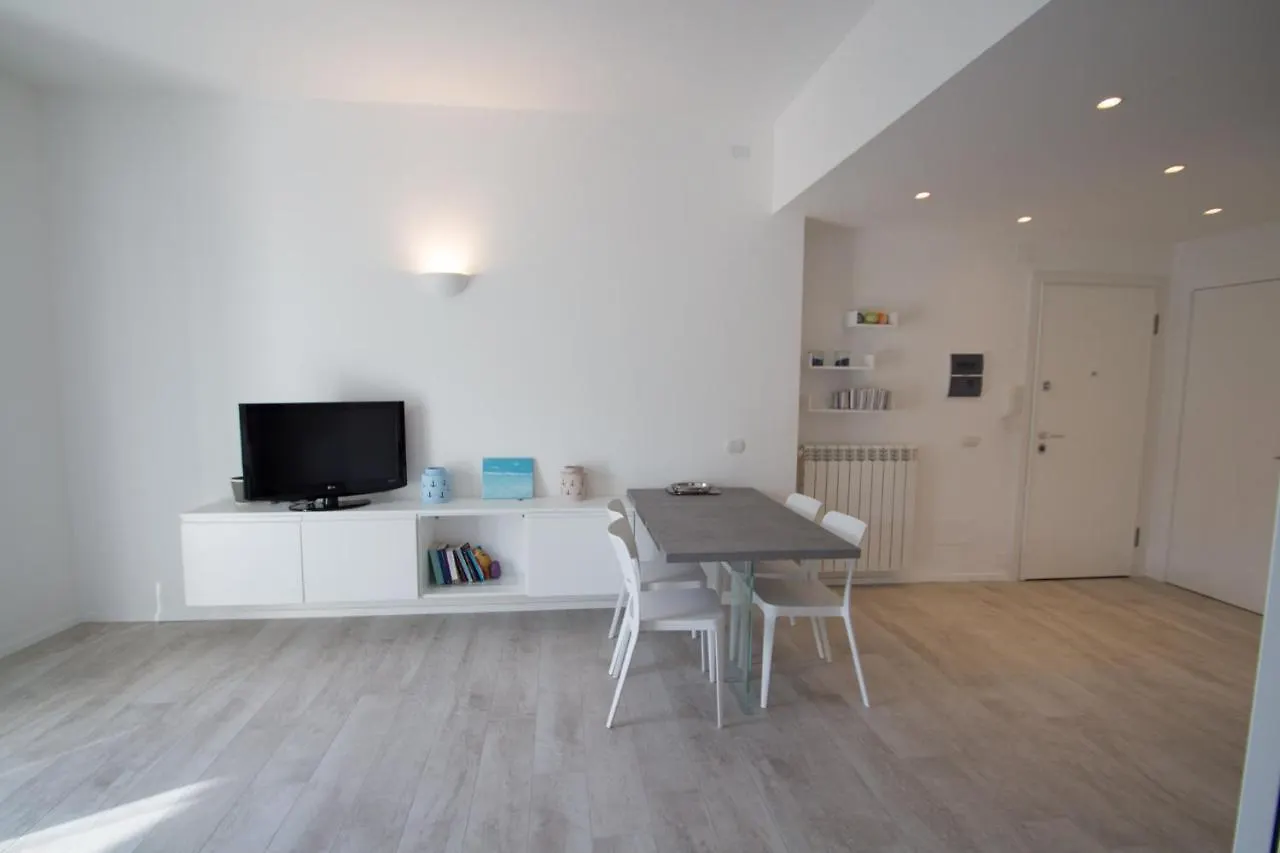 Appartamento Super Ristrutturato Celle Ligure